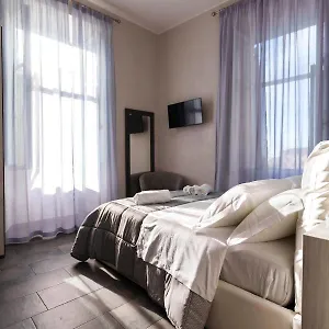 Julia Luxury Guest house